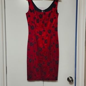 Red flower print short dress
